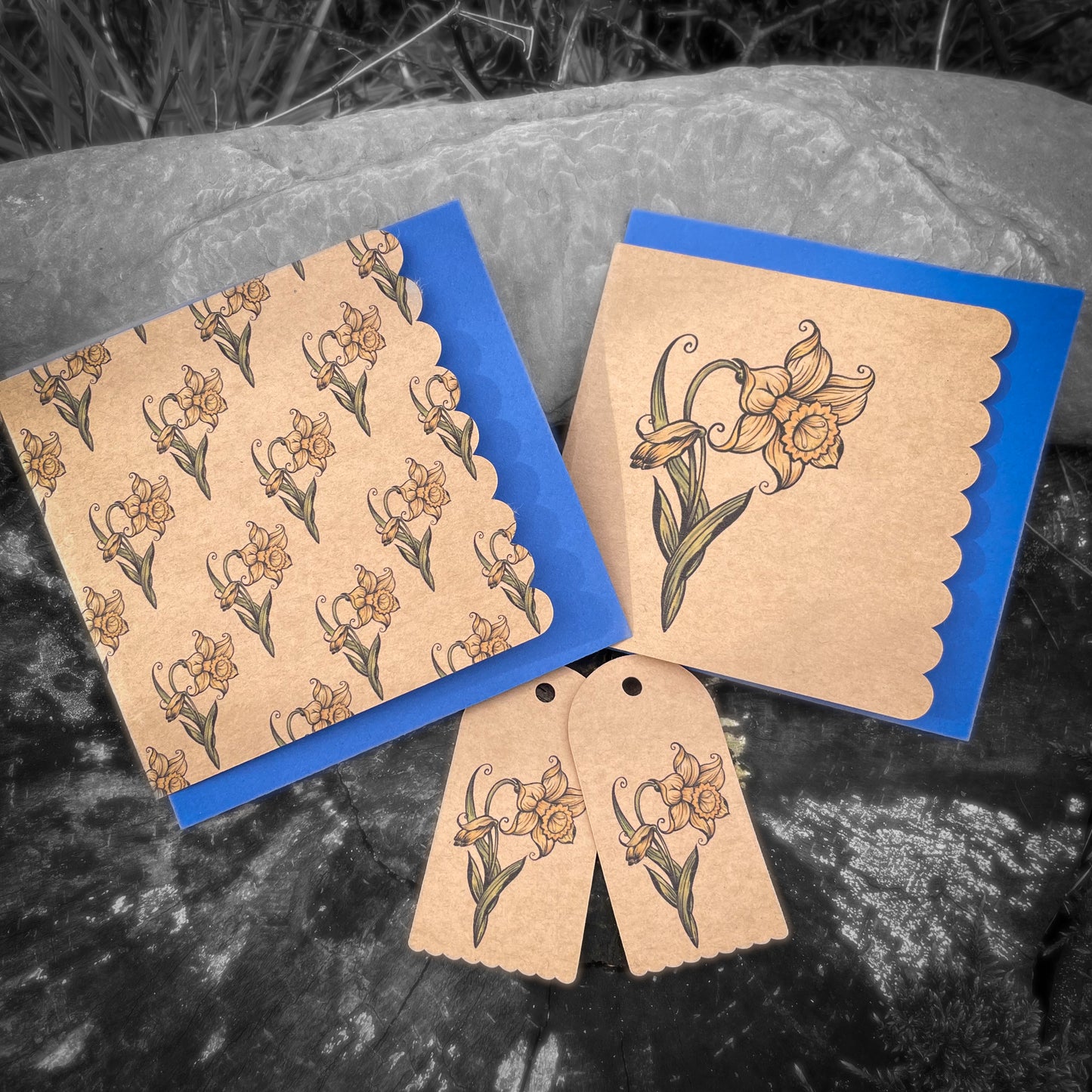 Merry Notecard and Gift Tag Set Daffodils