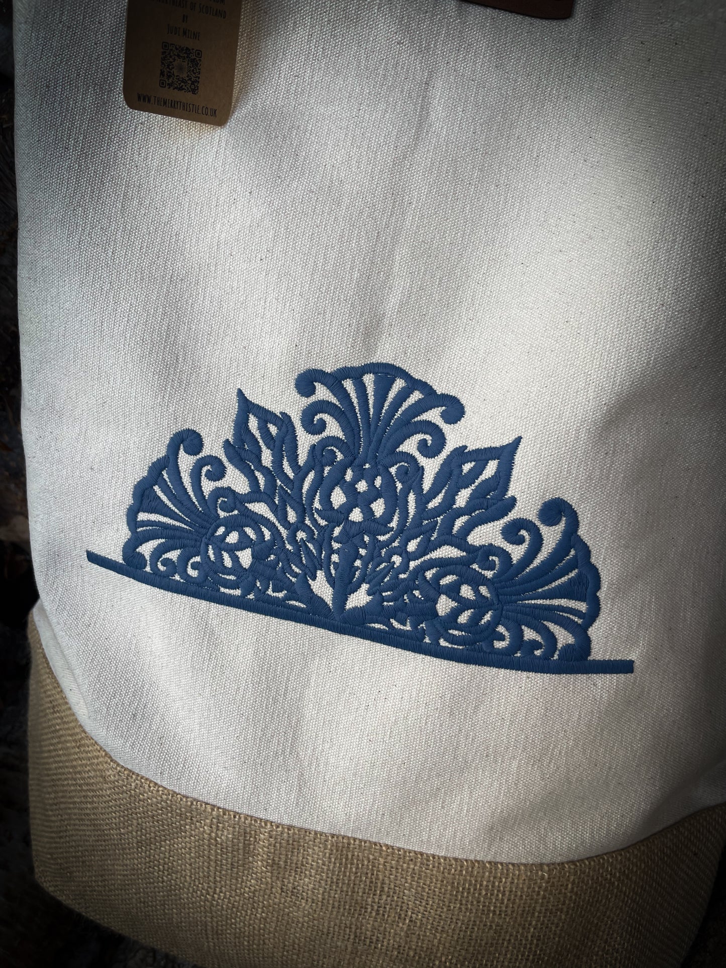 Merry Thistle half mandala Shopper