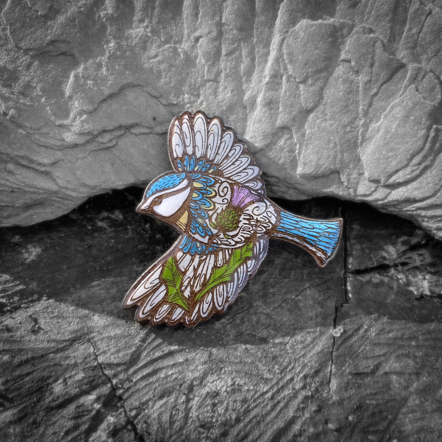 Blue Tit Merry mini pin