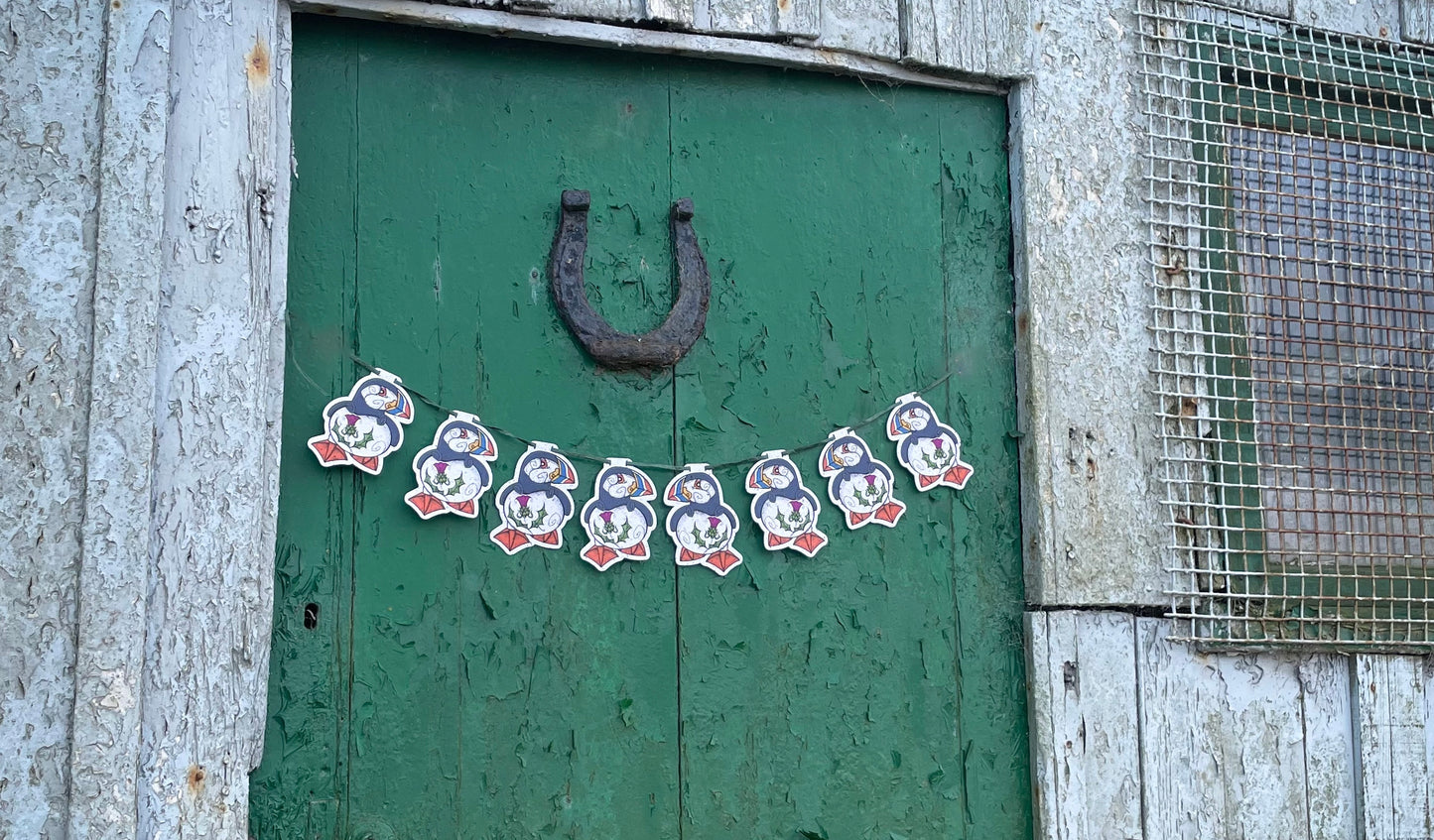 Merry Coastal Bunting