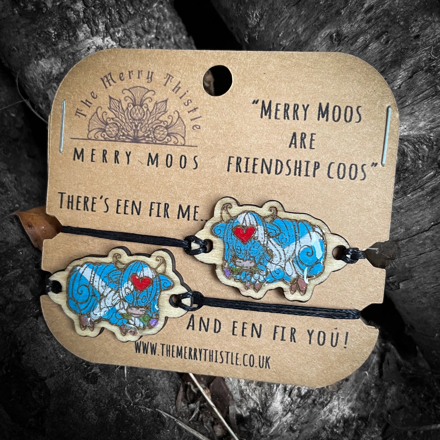 Merry Moos, friendship bracelets